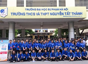 Tuổi trẻ trường Đại học Điện lực đồng hành cùng các sĩ tử trong kì thi THPT Quốc Gia năm 2018